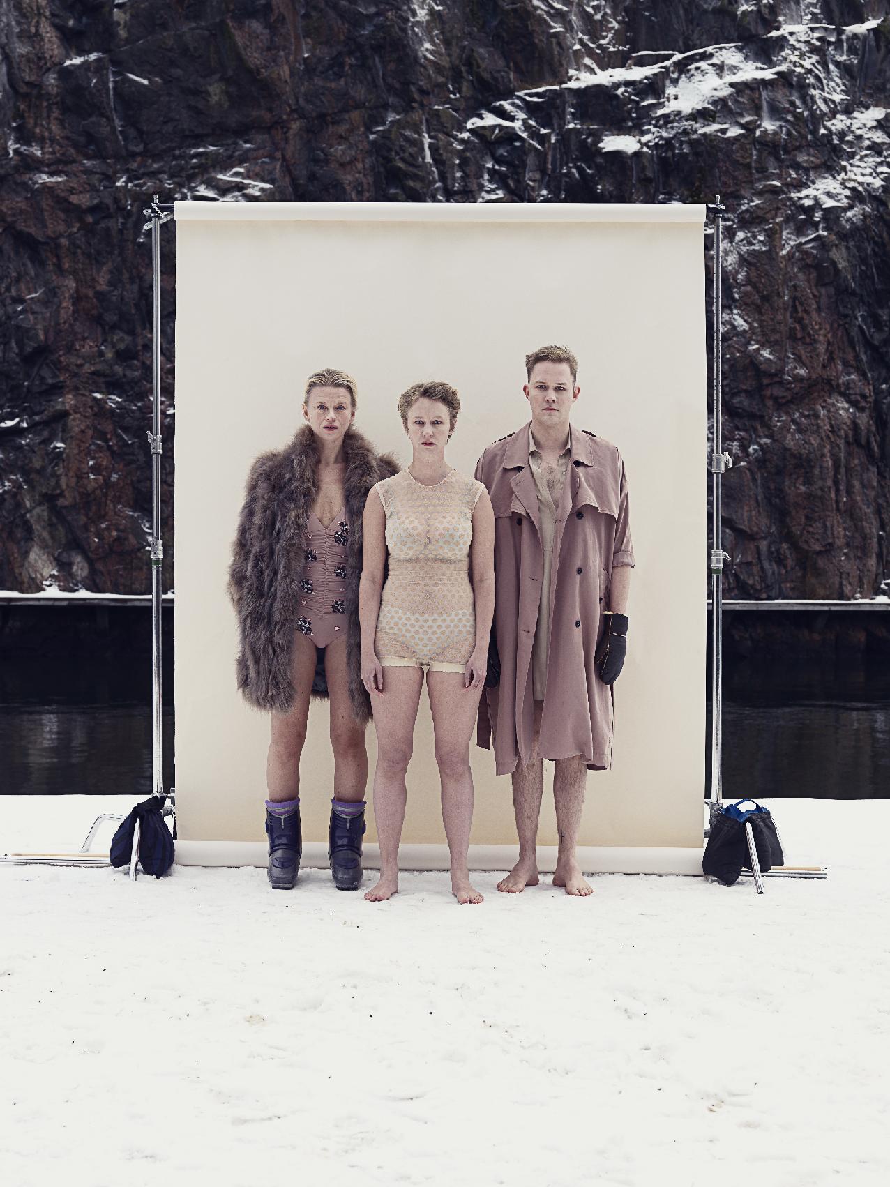 Affischbild Winterreise Från vänster: Petra Fransson, Ester Claesson, Daniel Nyström Foto: Klara G.