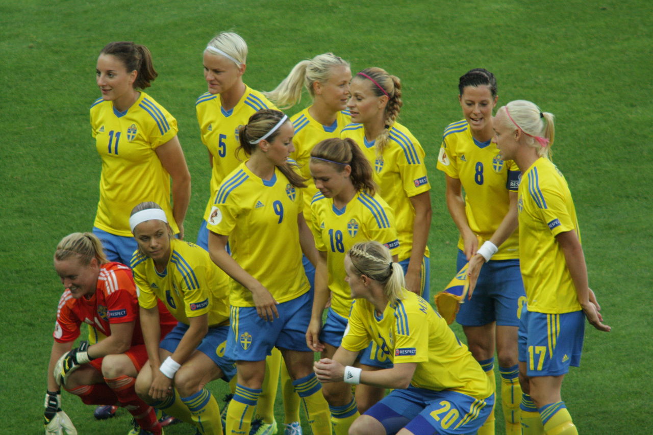 Svenska damlandslaget 2013. Foto: Blondinrikard 