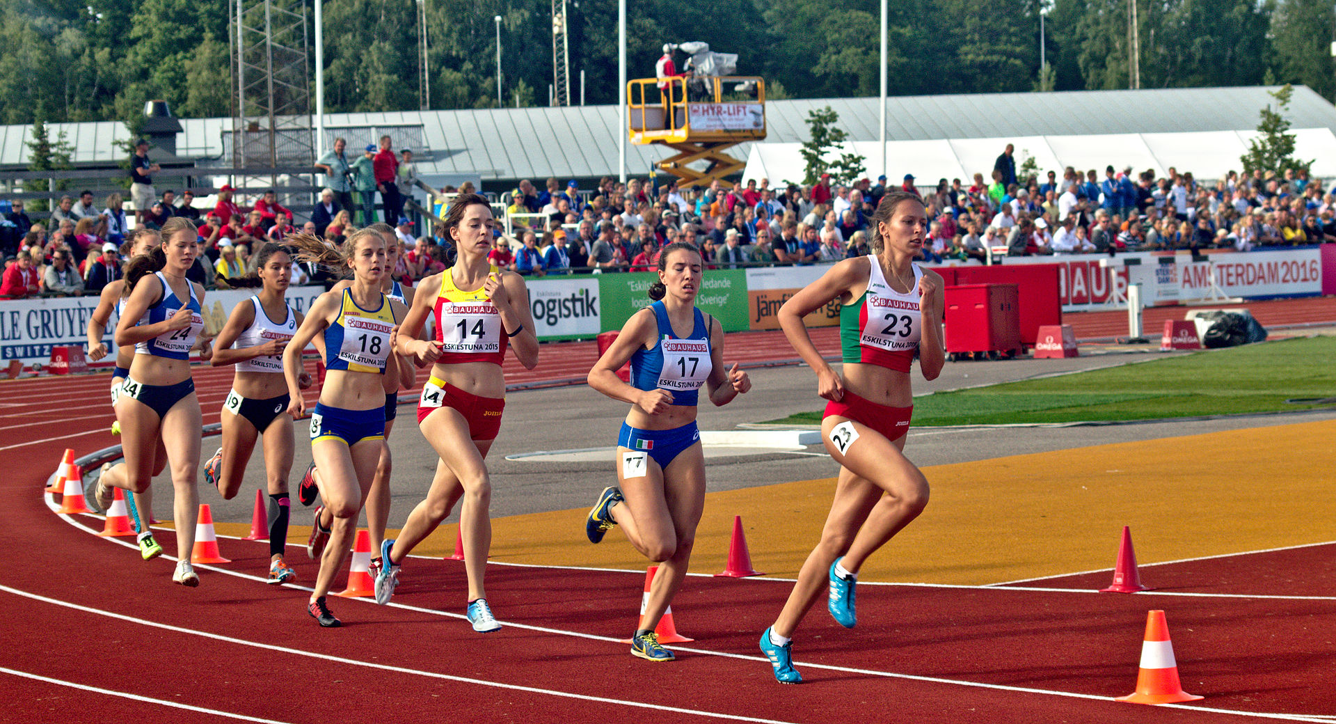 Foto: Hangsna. Damernas avslutande 800 meter i sjukampen vid vid Junioreuropamästerskapen i friidrott 2015.